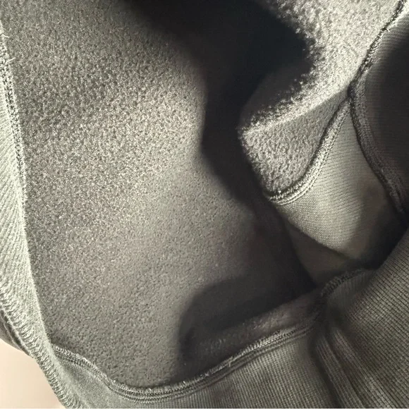 Lululemon Scuba Oversized Pullover *Wordmark Black Size M/L 23.5” PTP - Picture 4 of 4